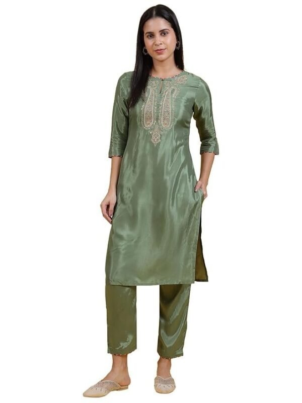 W for Woman Embroidered Straight Kurta and Straight Pants Set